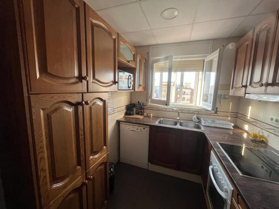 Apartamento Atico Luminoso Centrico Y Comodo Figueras Exterior foto
