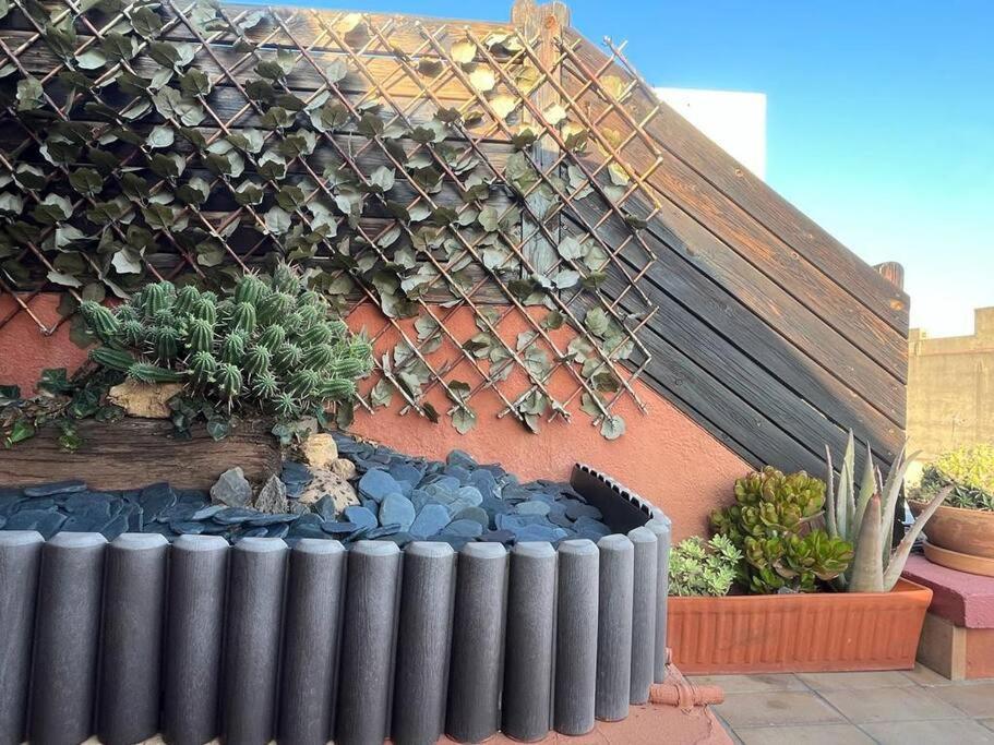 Apartamento Atico Luminoso Centrico Y Comodo Figueras Exterior foto