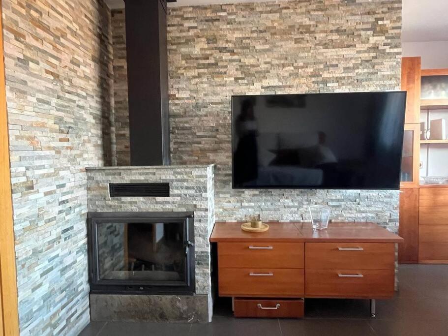 Apartamento Atico Luminoso Centrico Y Comodo Figueras Exterior foto